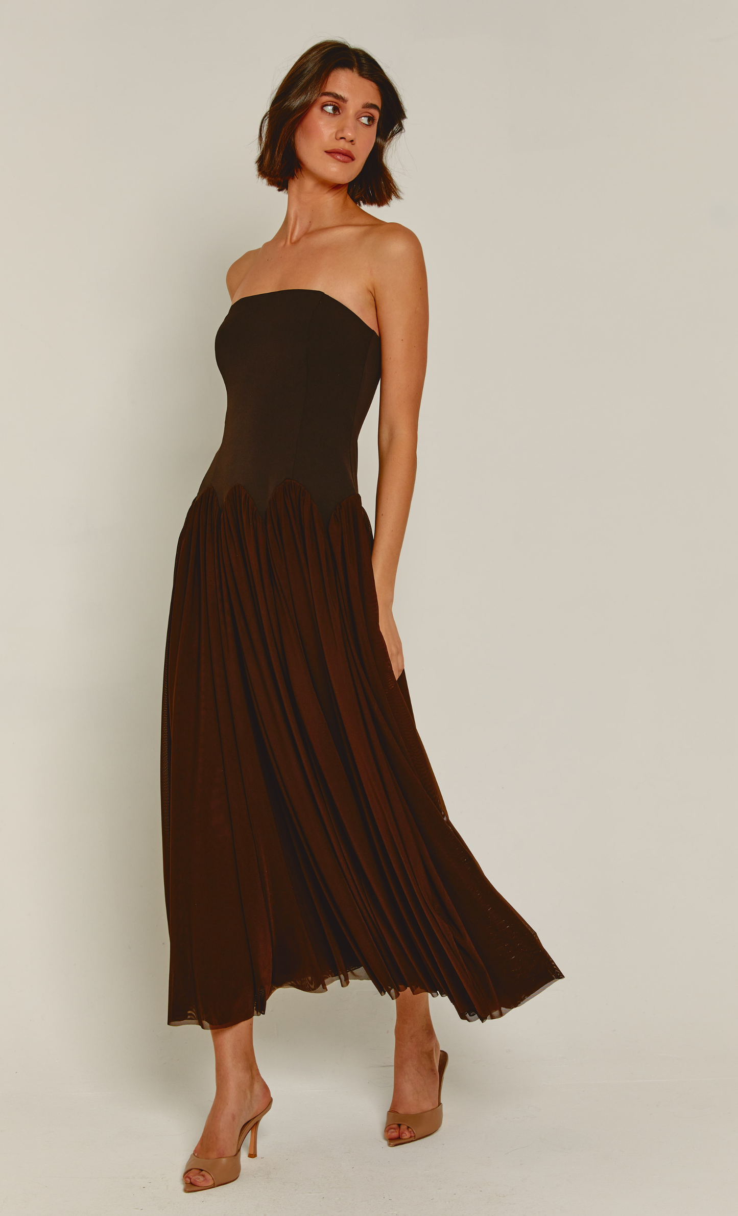 RARE London Women's RARE London Women's Brown Scallop Curve Waist Maxi Dress 16 RARE London Women's RARE London Women's Brown Scallop Curve Waist Maxi Dress 16