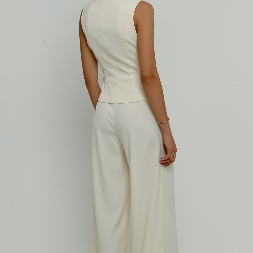 
                      
                        Cream 2 In 1 Waistcoat Jumpsuit
                      
                    