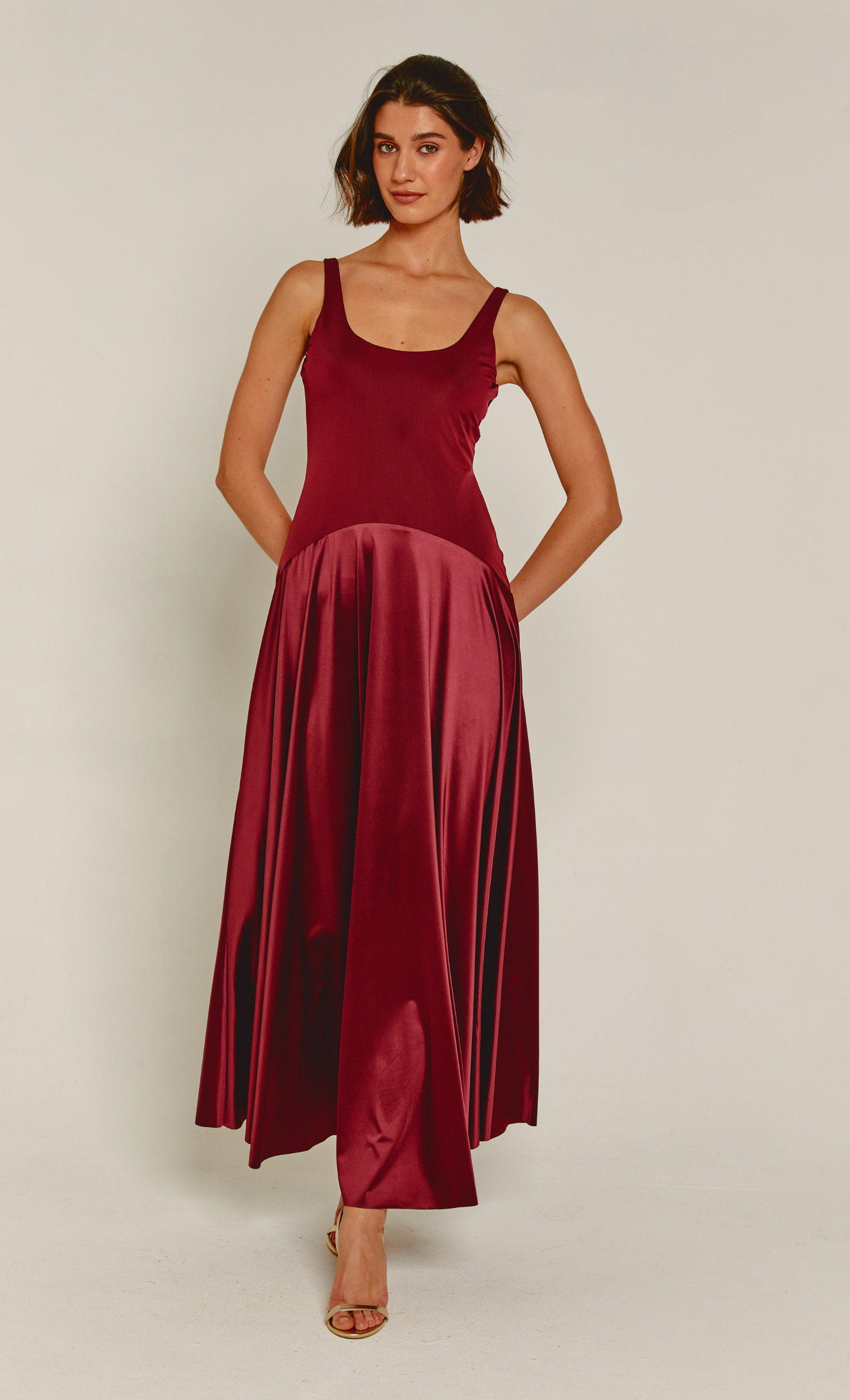 RARE London Women's RARE London Women's Wine Curved Drop Waist Maxi Dress 6 RARE London Women's RARE London Women's Wine Curved Drop Waist Maxi Dress 6