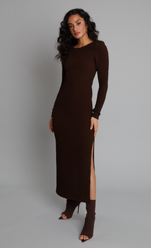  Brown Popcorn Long Sleeve Maxi Dress